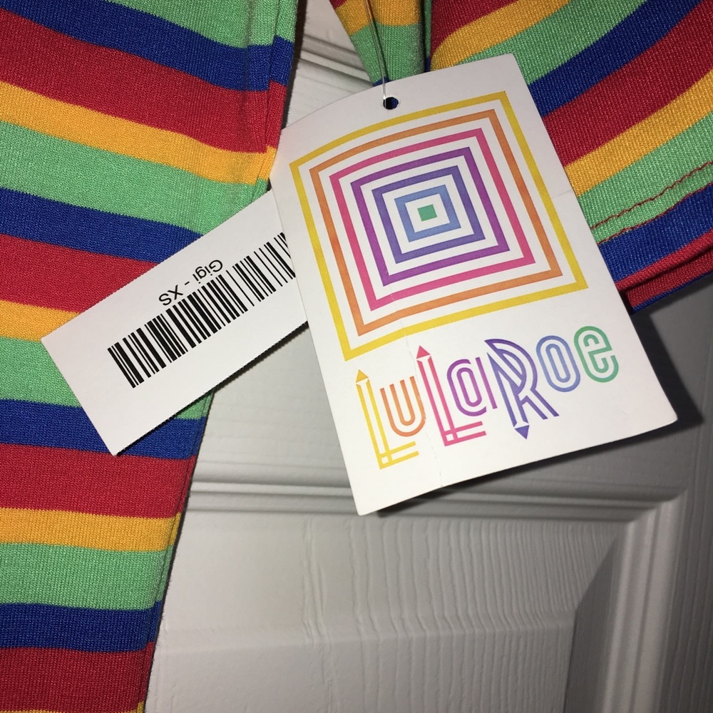 🆕NEW LuLaRoe GIGI XS FITS SIZE 2-4 STRIPED TOP - Picture 5 of 6